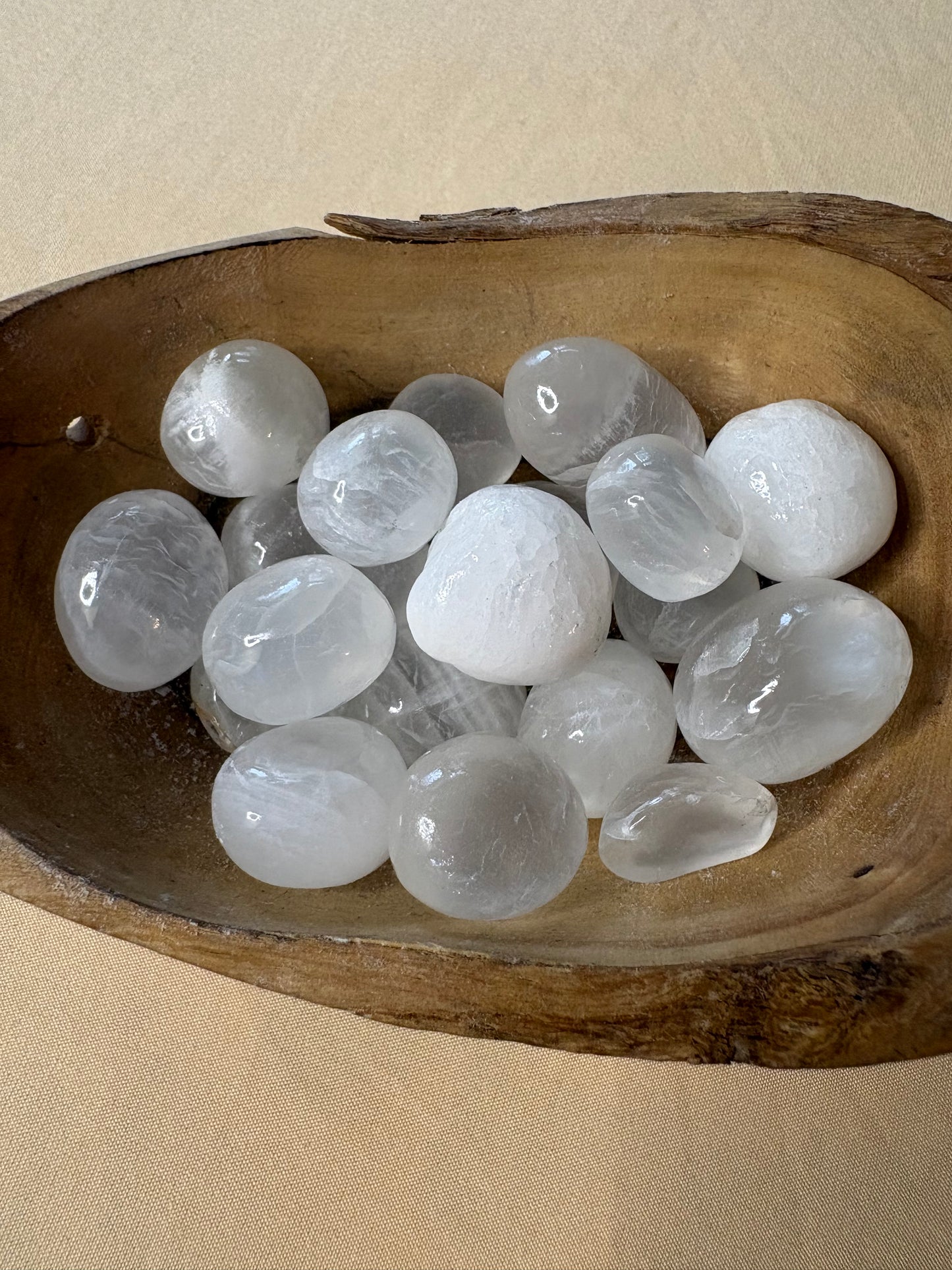 Aragonite Tumbled Stone