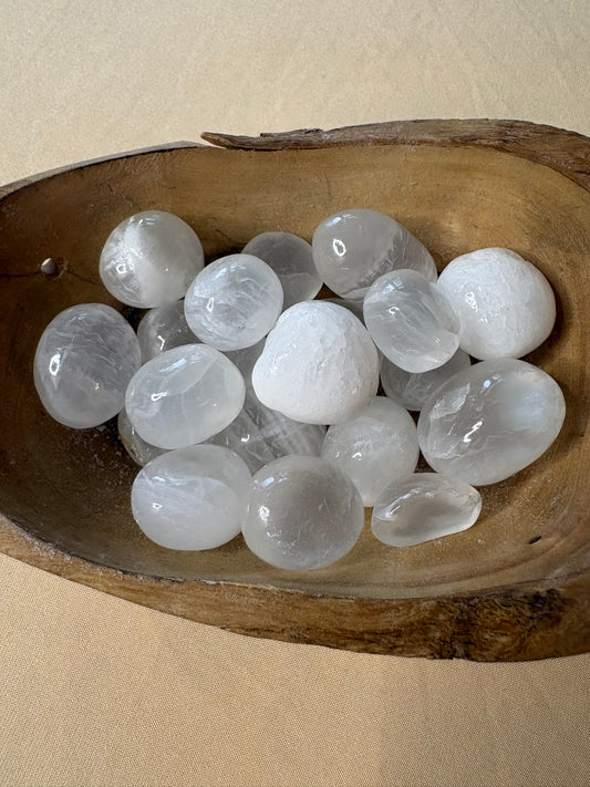 Aragonite Tumbled Stone